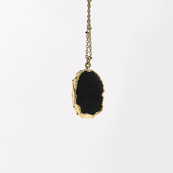 Collier avec pierre naturelle sertie