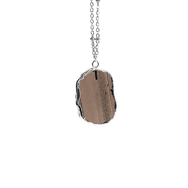 Collier avec pierre naturelle sertie