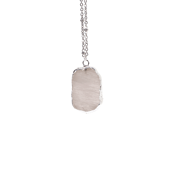 Collier avec pierre naturelle sertie