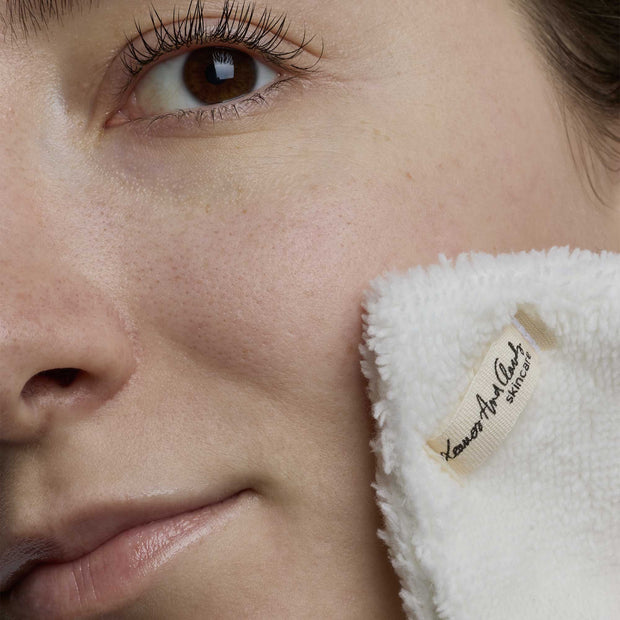 Serviette visage routine soin beauté